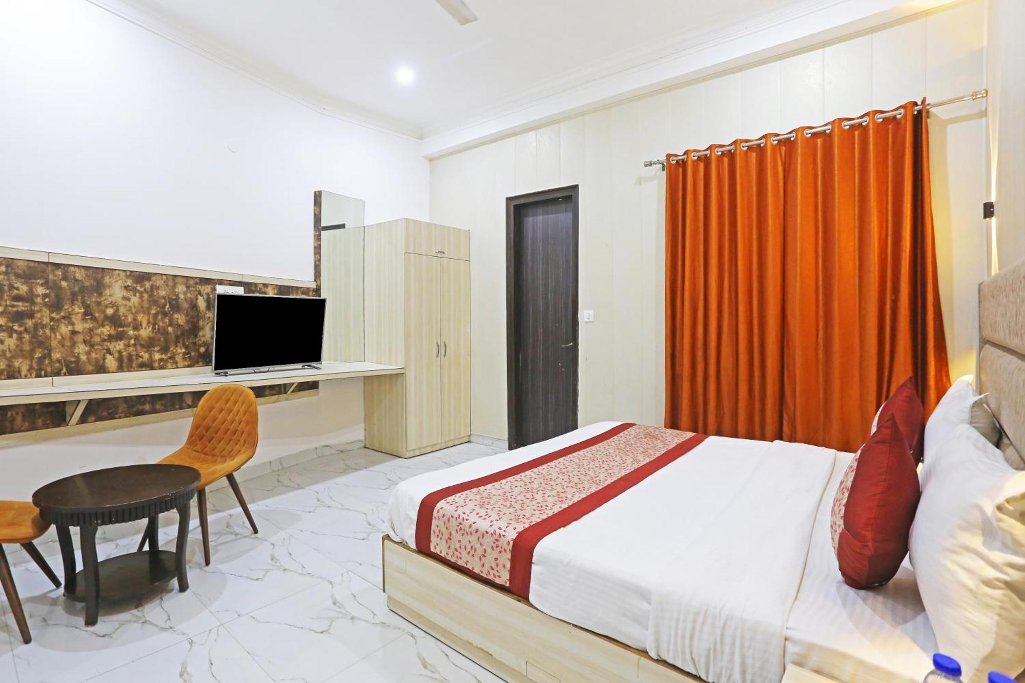 Hotel Almora Sky Near By Delhi International Airport With - Free Airport Pickup And Drop Nova Deli Exterior foto